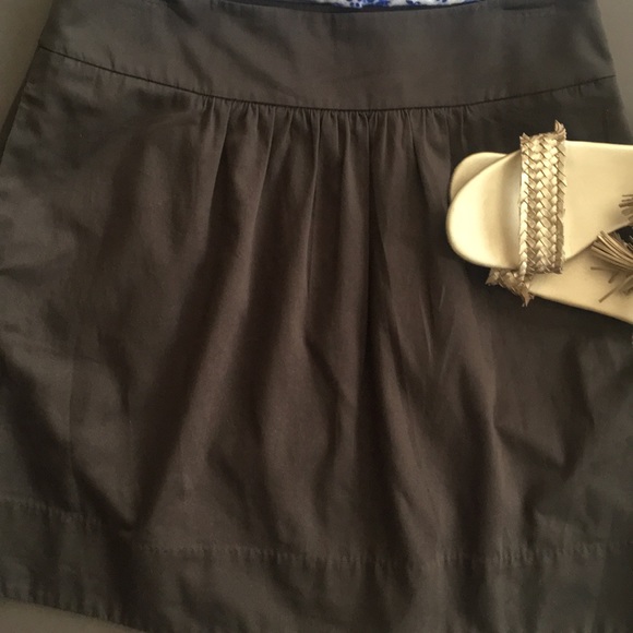 Ann Taylor Loft Dark Taupe Skirt w/ pockets - Picture 2 of 6